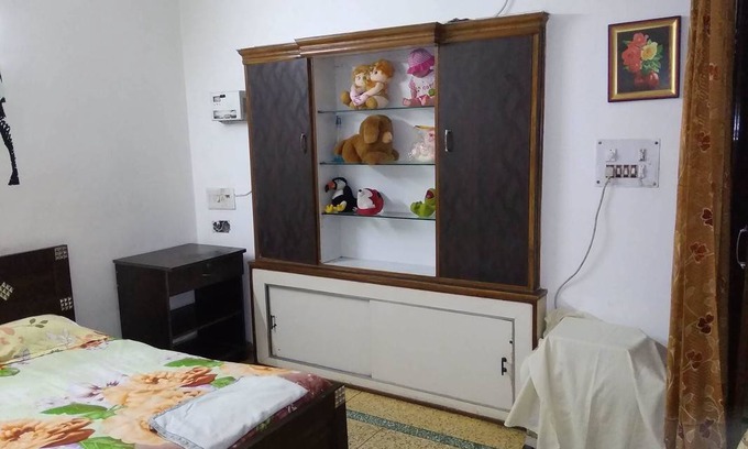 New Delhi Resort | Private room ∙ 3 guests