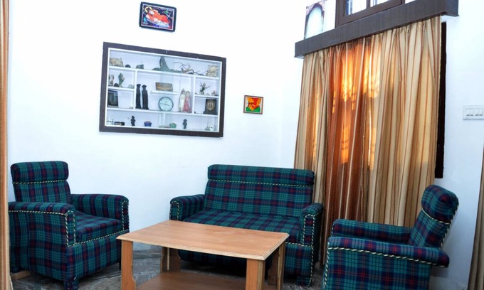 Thanesar Resort | Private room ∙ 3 guests