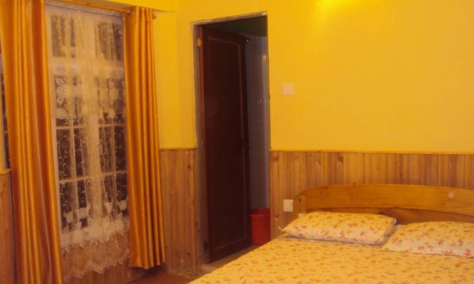 Mirik Resort | Private room ∙ 3 guests