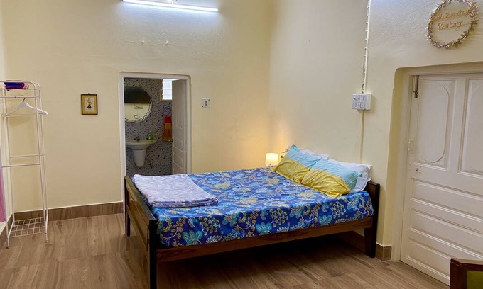 Barrackpore Resort | Private room ∙ 2 guests