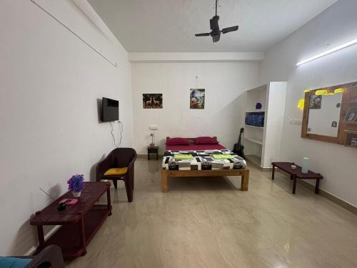 Bommayapalayam Hostel | Sanchari hostel