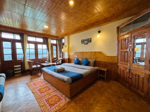 Old Manali Hotel | Sharda House