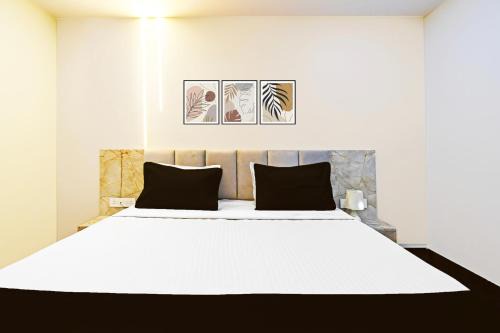 Dhanbad Hotel | Super Hotel O THE BLUE MOON