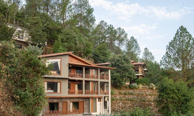 Shyamkhet Villa | Villa ∙ 3 bedrooms ∙ 8 guests
