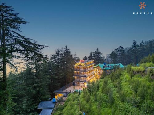 Kumharsain Hostel | Zostel Kotgarh, Narkanda