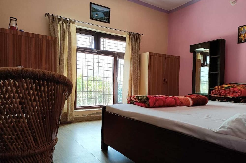 Mallital House | HERB CLUB HOMESTAY is yours a destination home in Nainital.