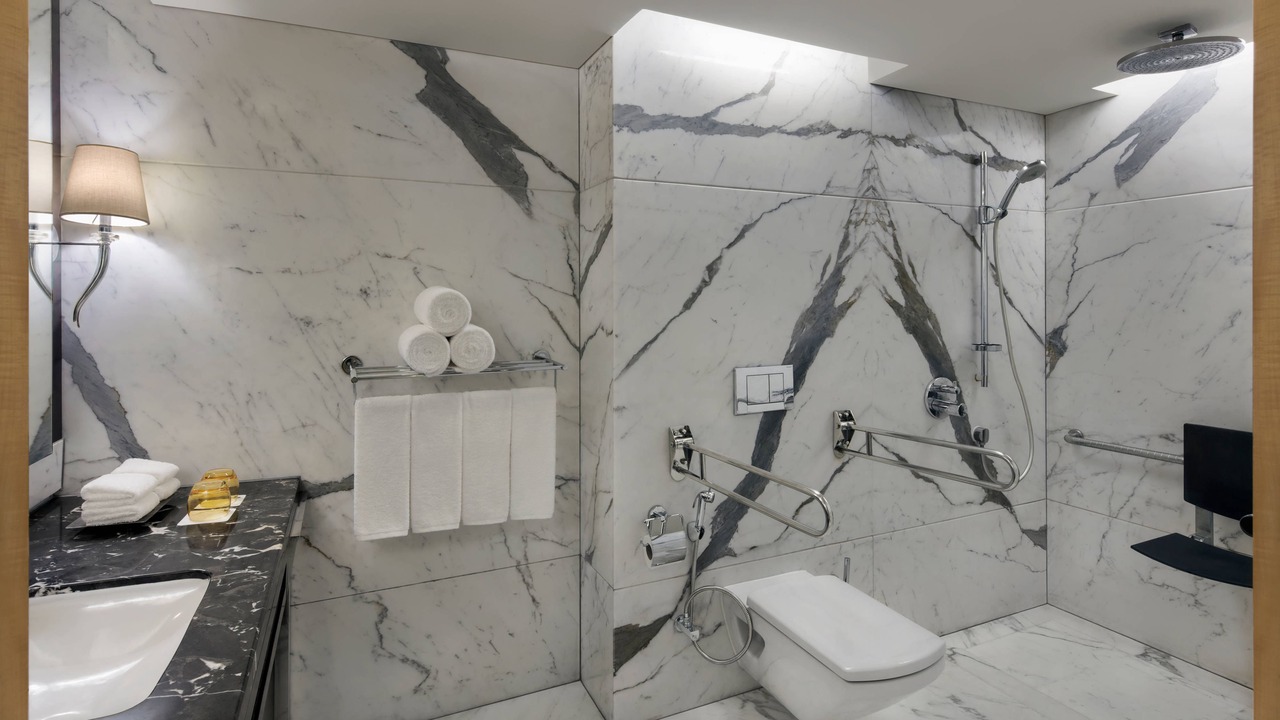Photo of Bathroom in Juhu