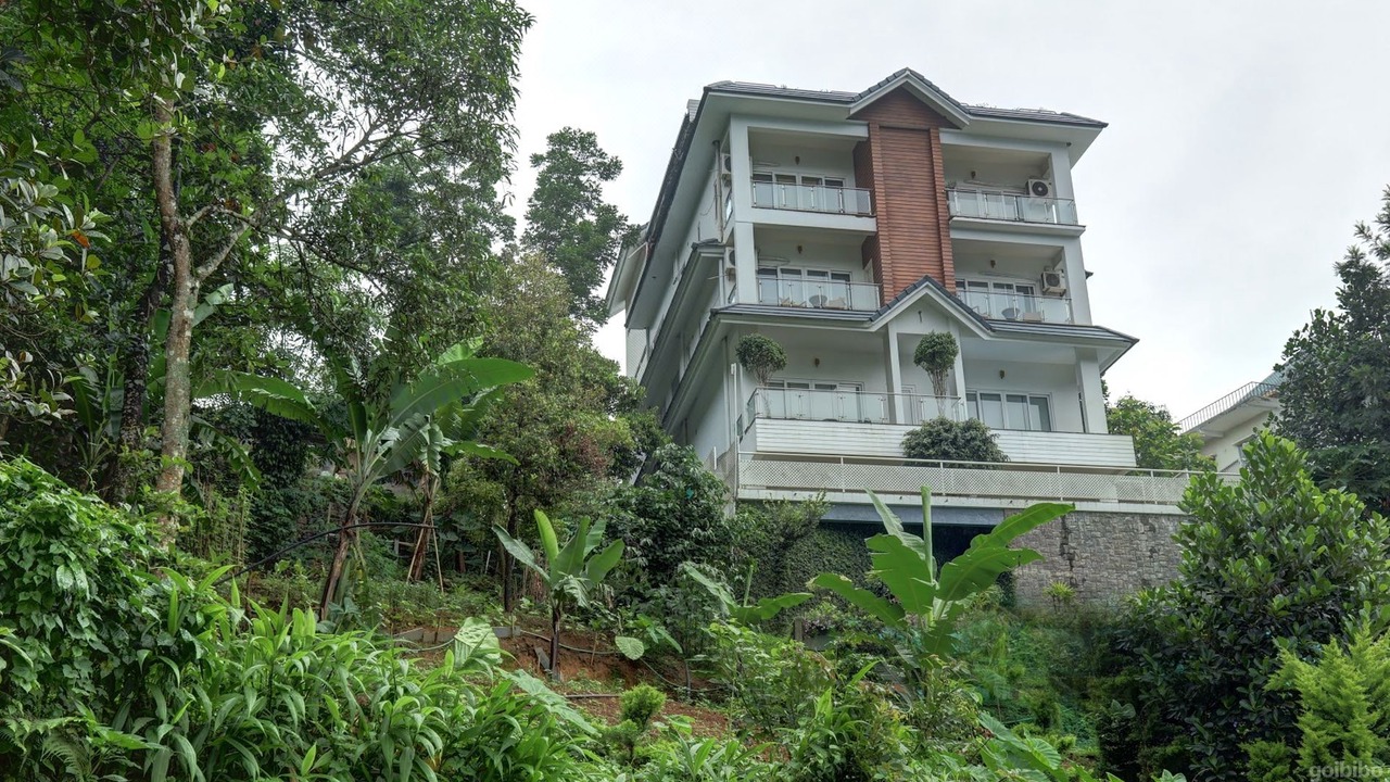Photo of Buildings in Chithirapuram