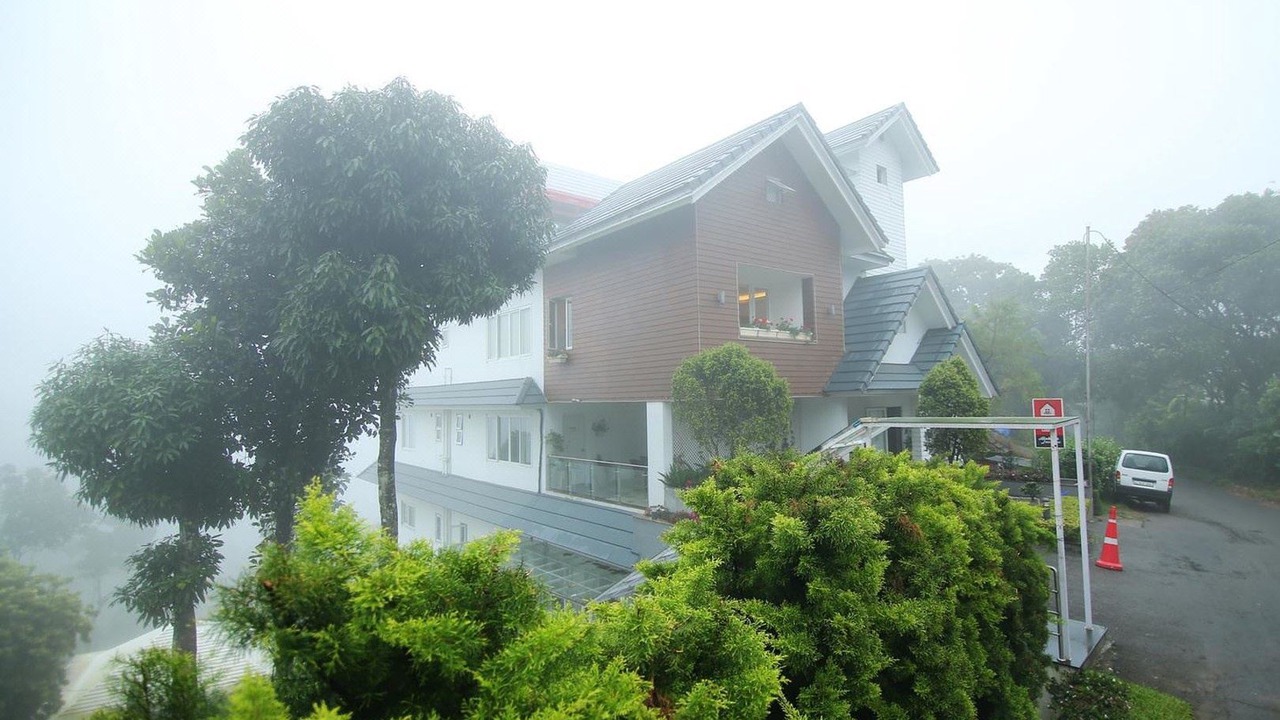 Photo of Buildings in Chithirapuram