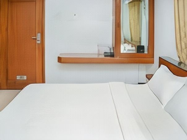 Photo of Bedroom in Mylapore Tiruvallikk