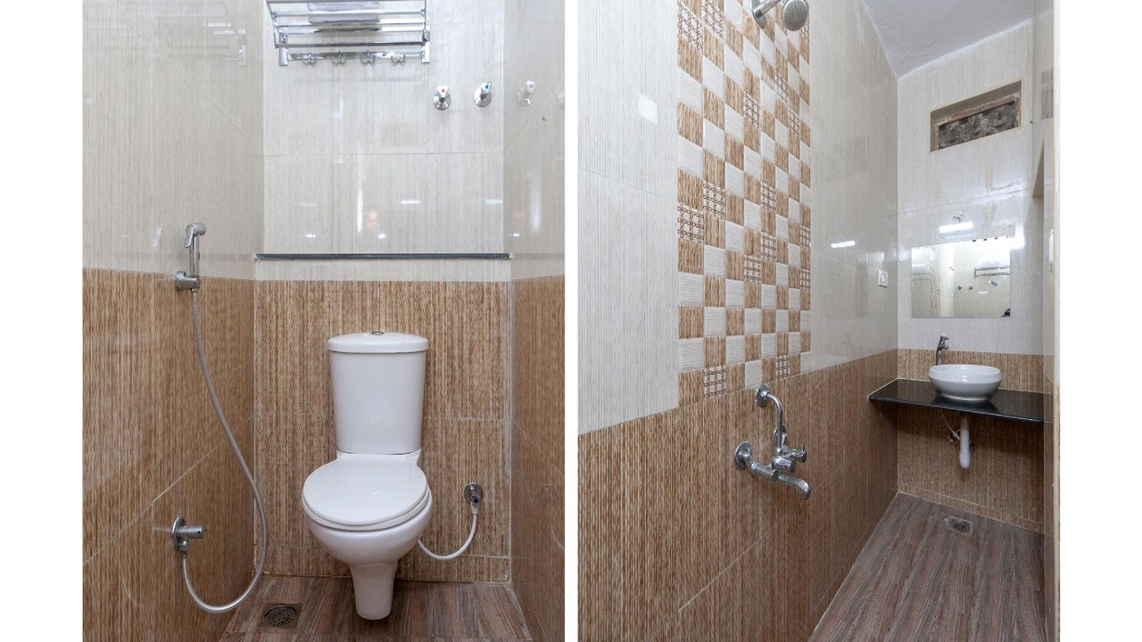 Photo of Bathroom in Adyar
