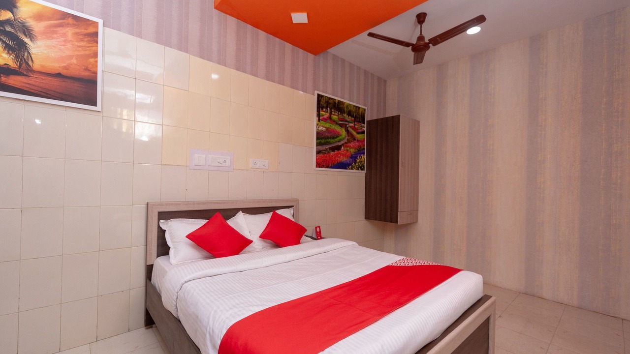 Photo of Bedroom in Adyar