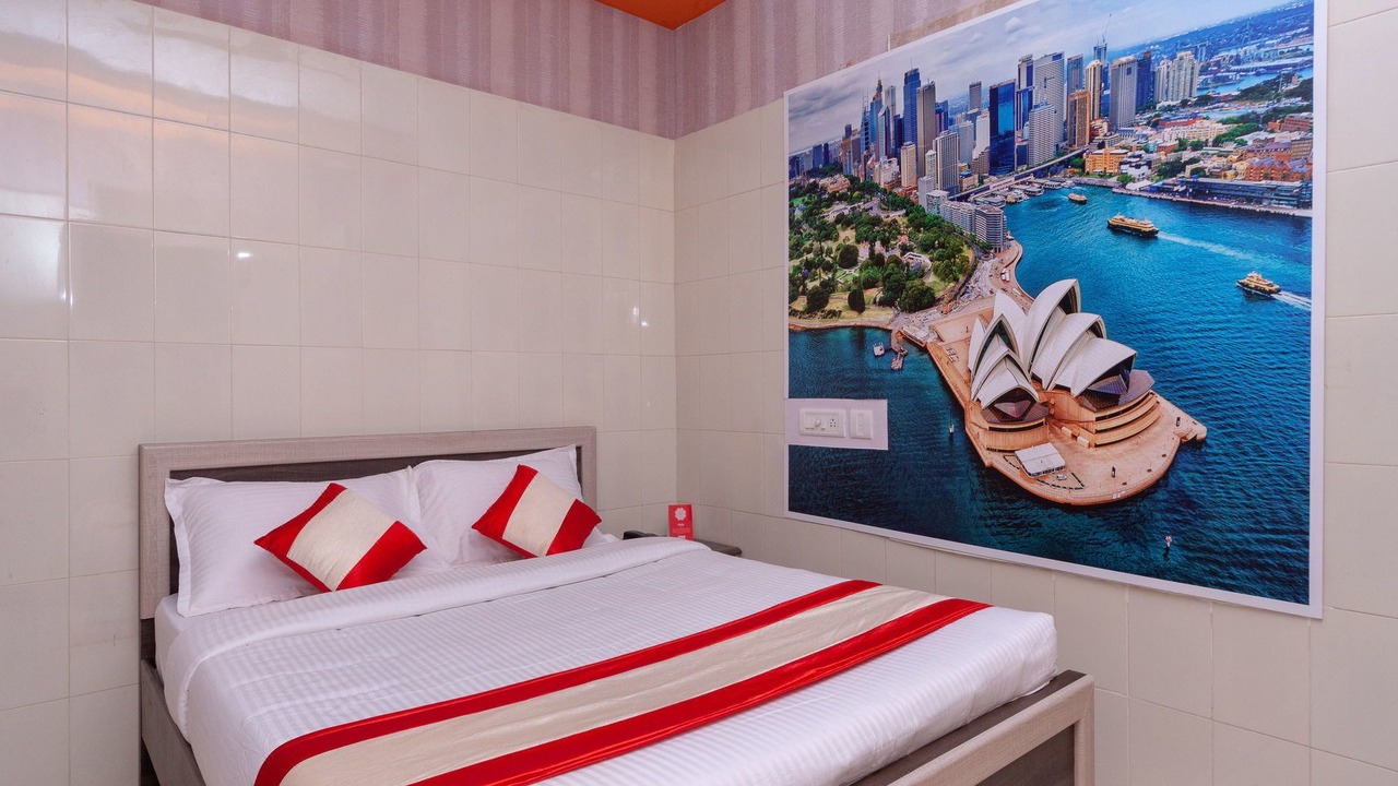 Photo of Bedroom in Adyar