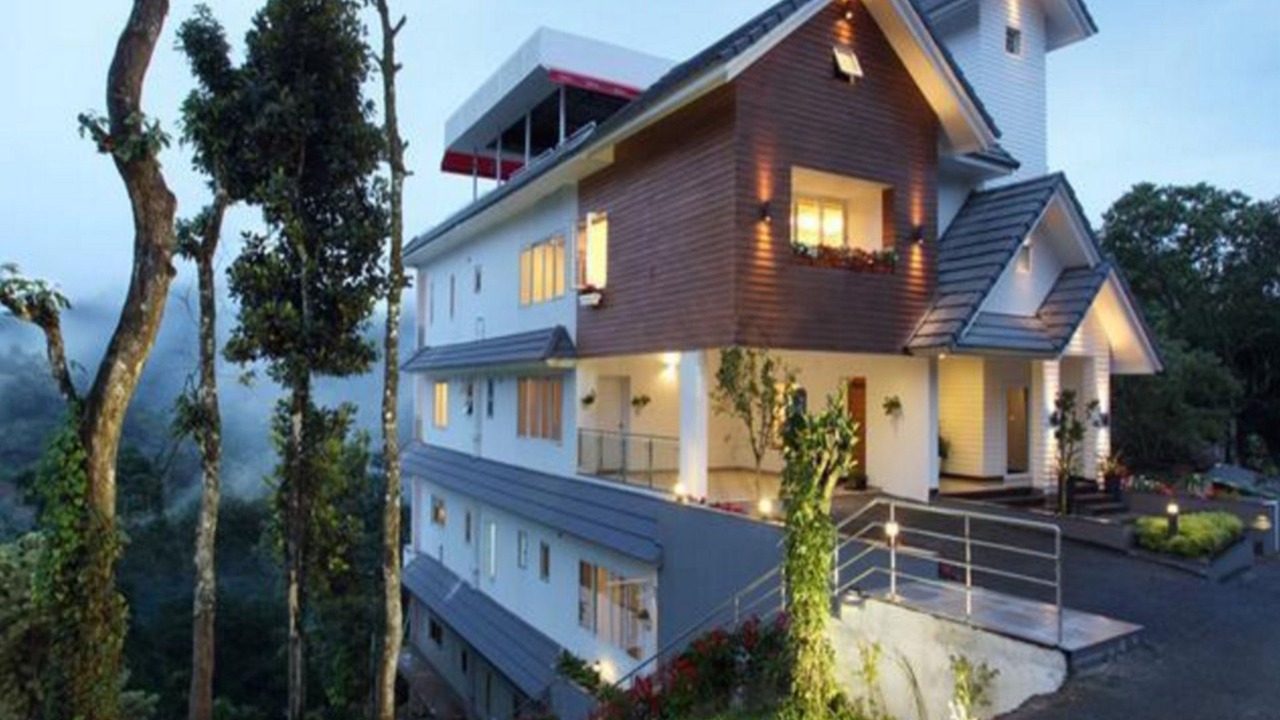 Photo of Buildings in Chithirapuram