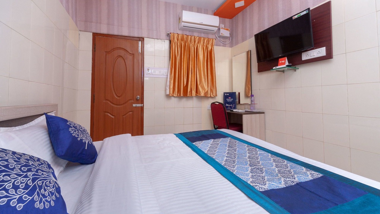 Photo of Bedroom in Adyar