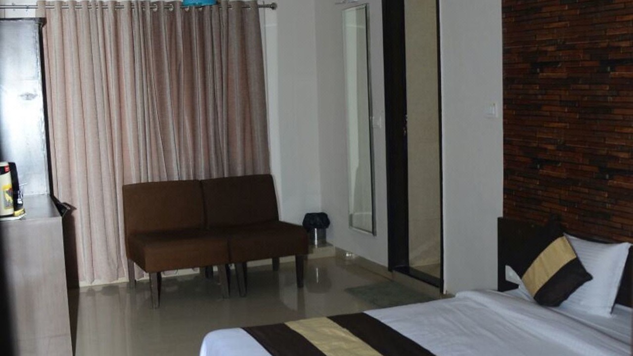 Photo of Bedroom in Dewas