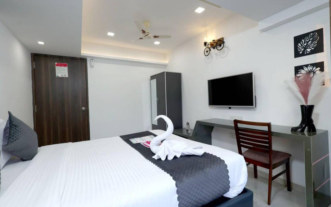 Photo of Bedroom in Upper Govind Nagar