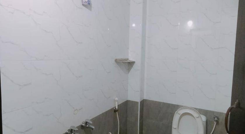Photo of Bathroom in Triplicane