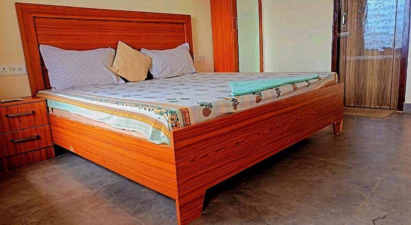 Photo of Bedroom in Mukteshwar