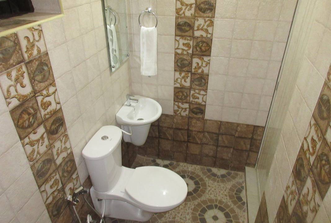 Photo of Bathroom in Hosdurg
