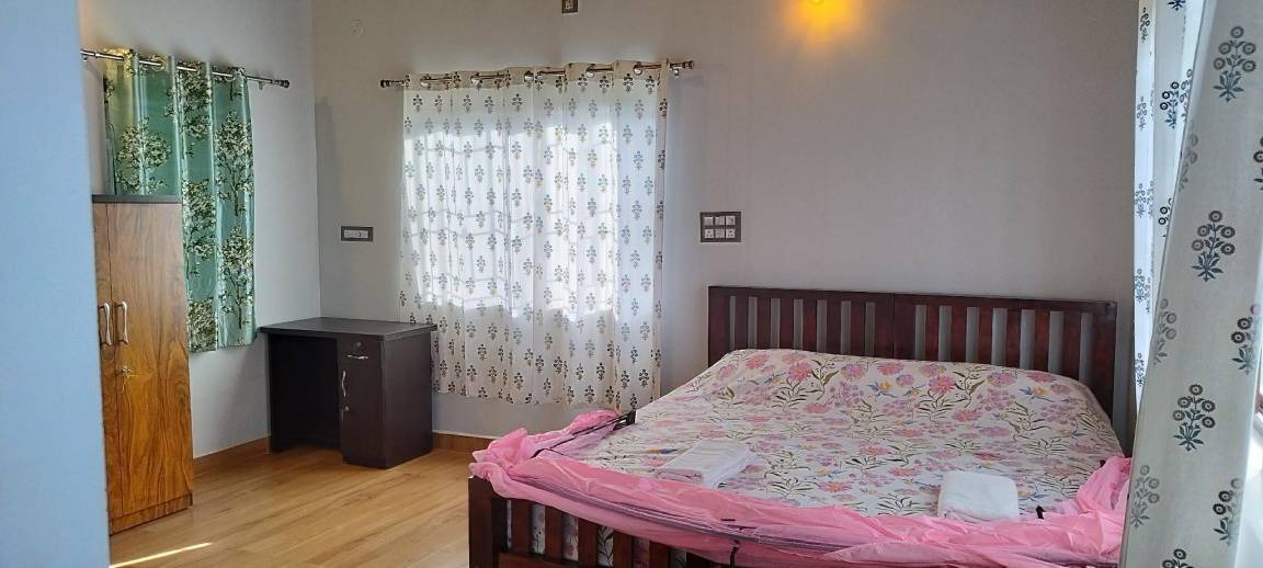 Photo of Bedroom in Hireguthi