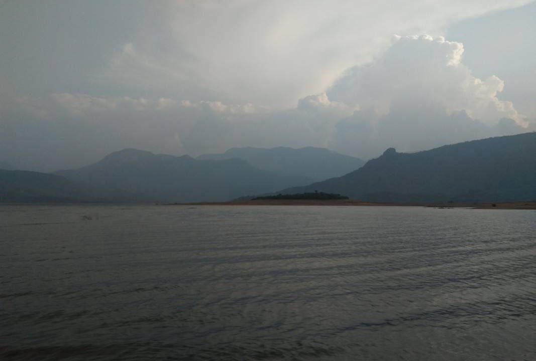 Photo of Others in Manimutharu