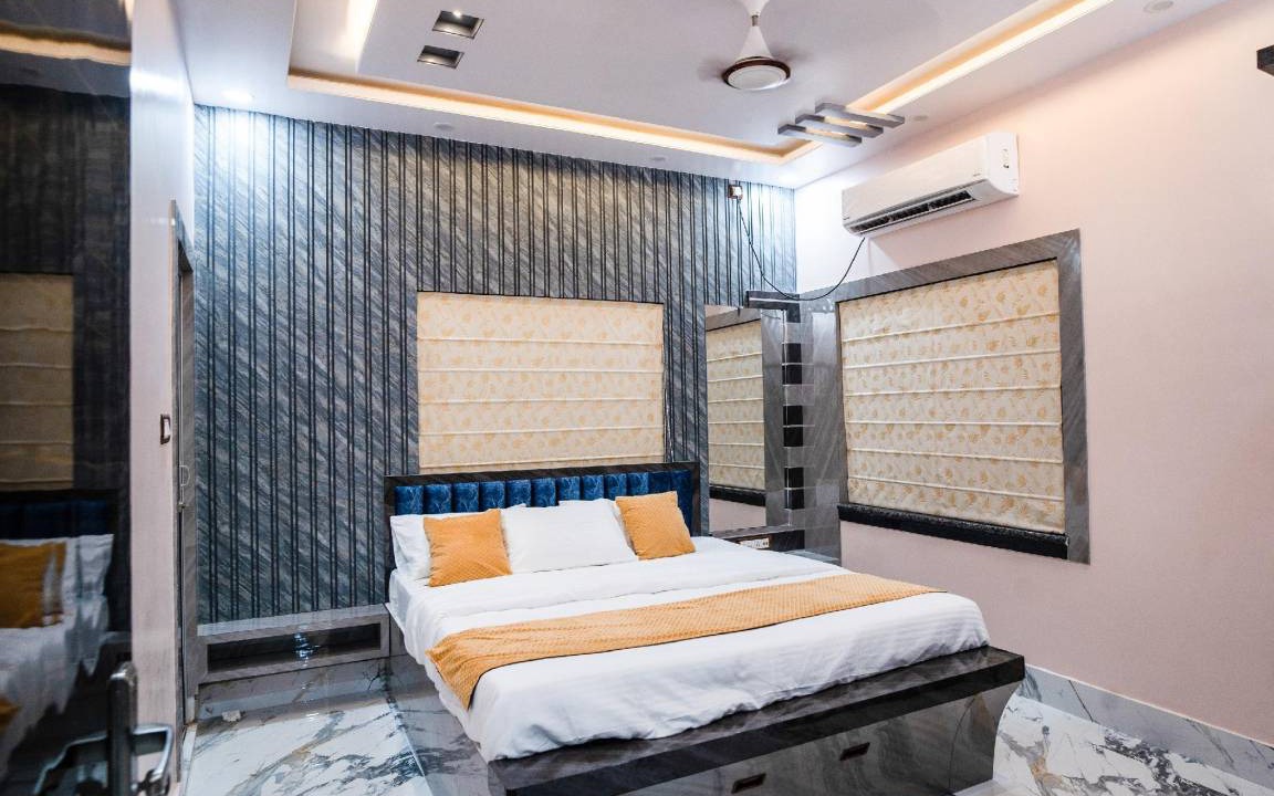 Photo of Bedroom in Berhampore