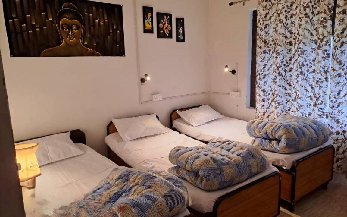 Photo of Bedroom in Manali