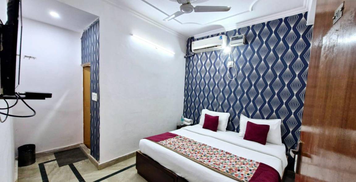 Photo of Bedroom in Mahipalpur