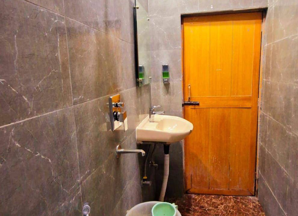 Photo of Bathroom in Mahipalpur