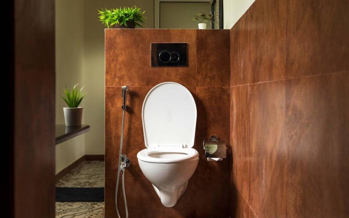Photo of Bathroom in Mahabaleshwar