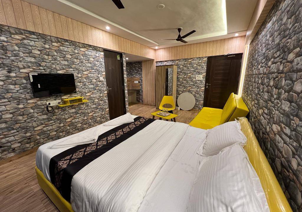 Photo of Bedroom in Pardi