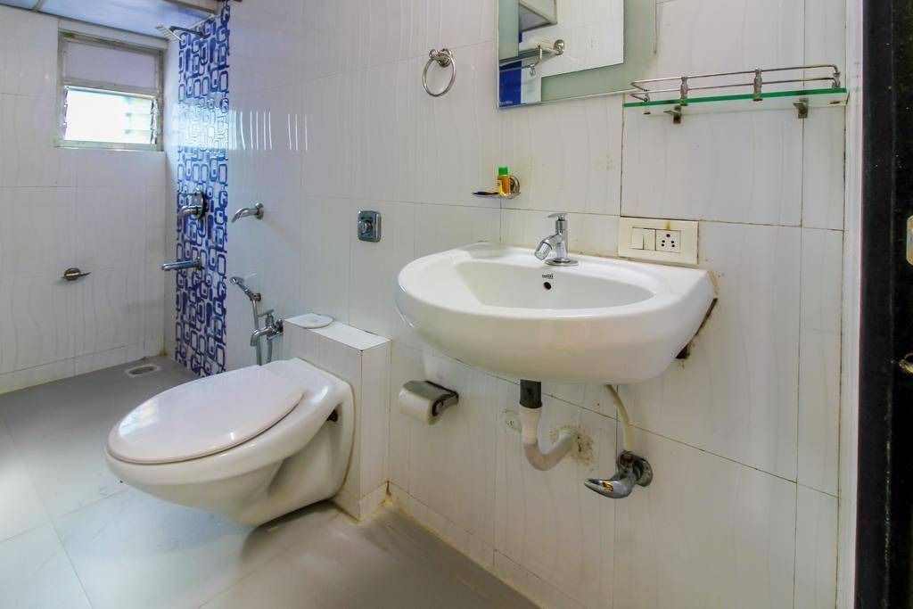 Photo of Bathroom in Jogeshwari West