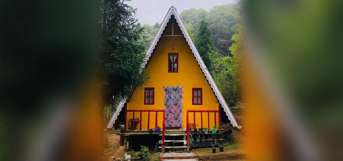 Photo of Buildings in Darjeeling
