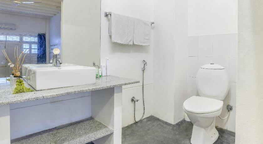 Photo of Bathroom in Heritage Town
