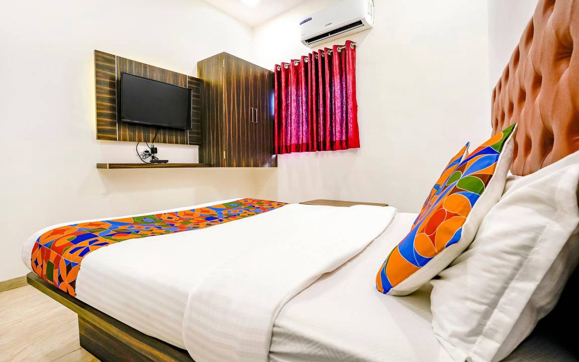 Photo of Bedroom in Aarey Colony