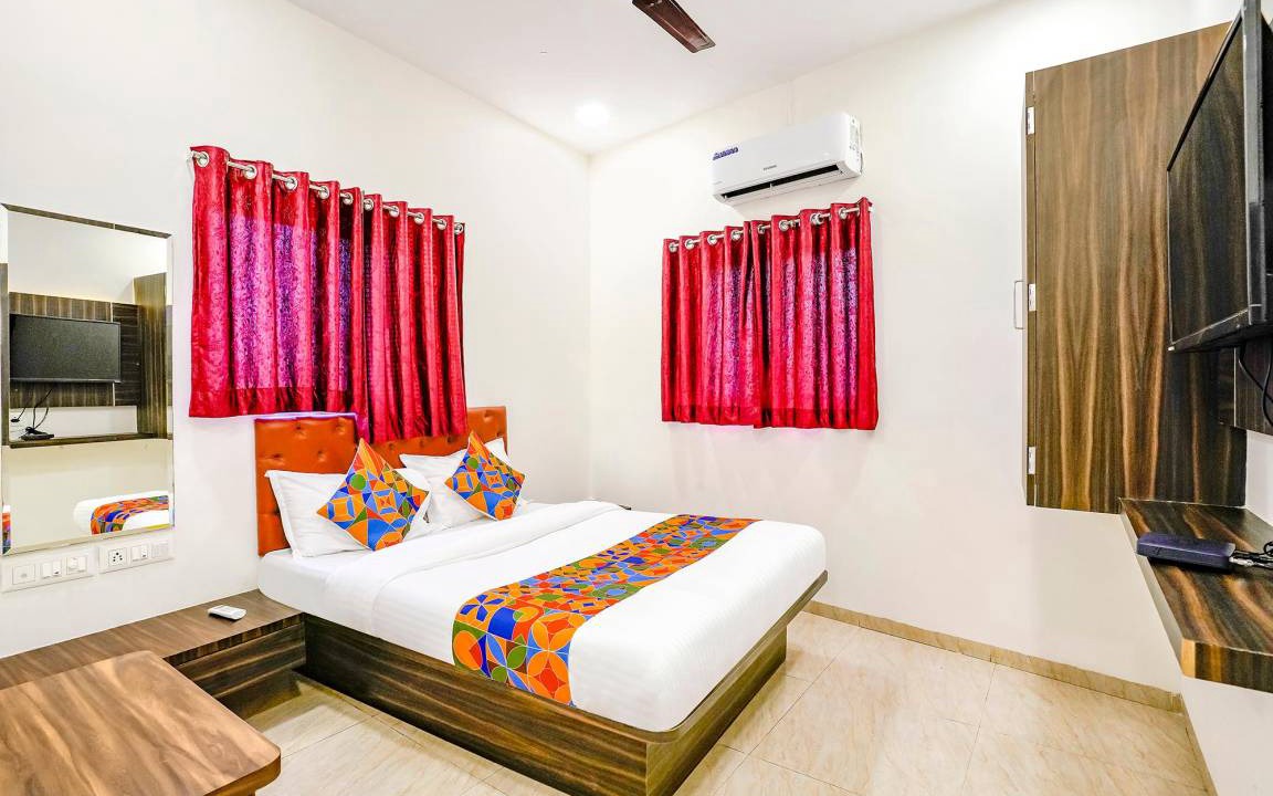 Photo of Bedroom in Aarey Colony