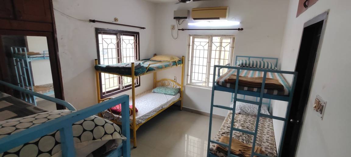 Photo of Bedroom in Koyambedu
