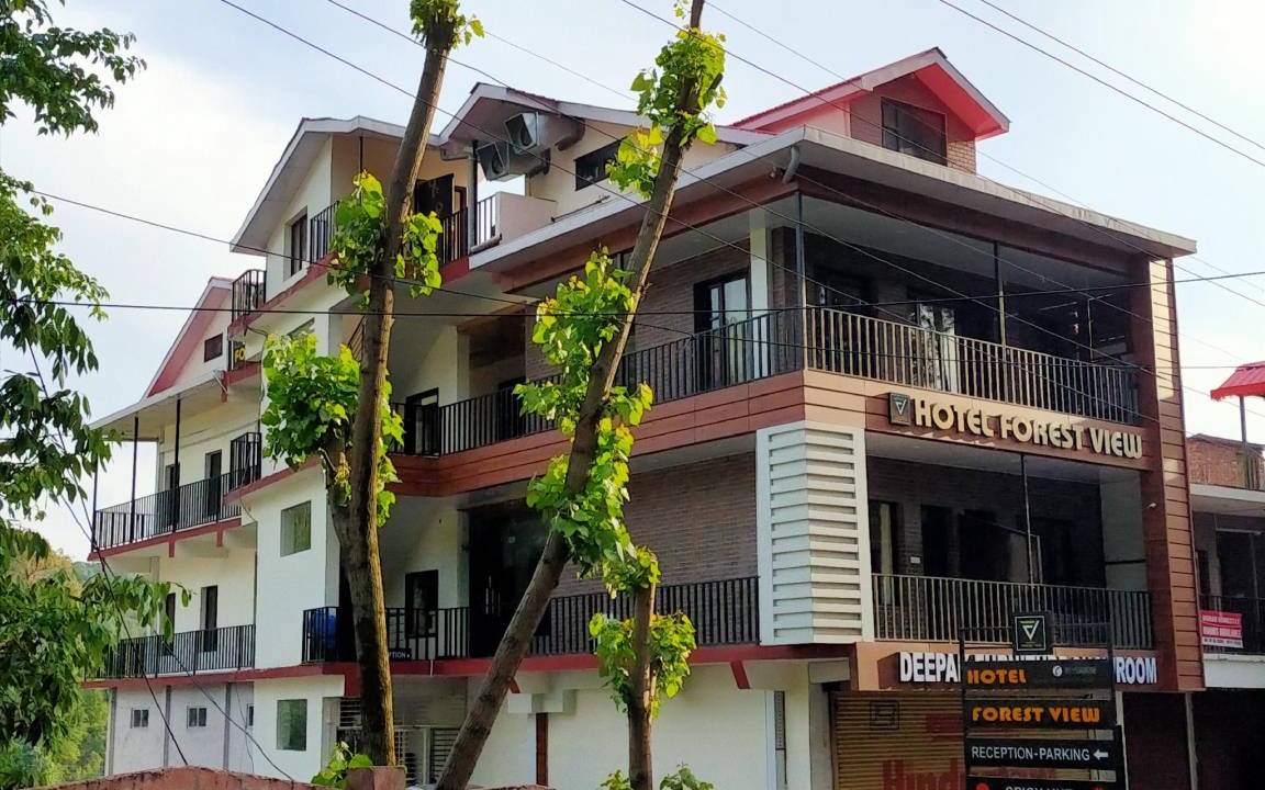 Photo of Buildings in Banikhet