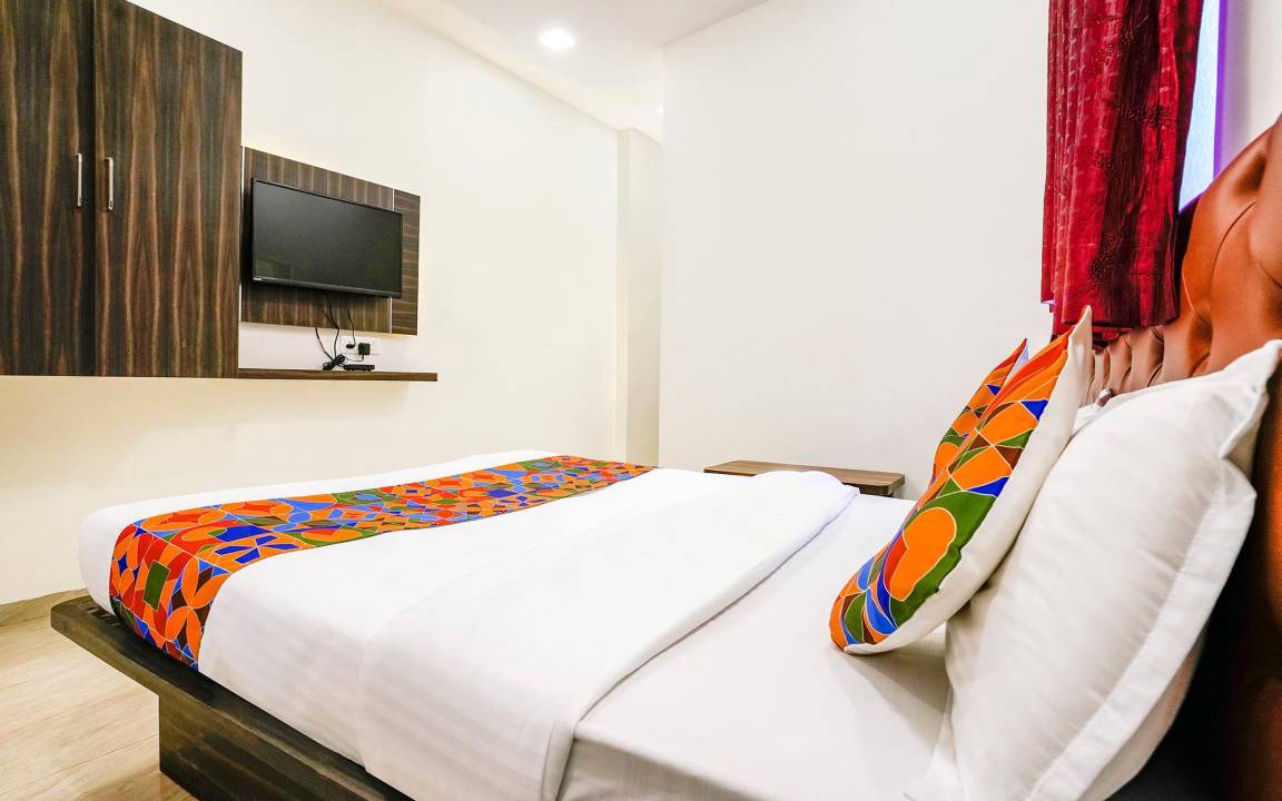 Photo of Bedroom in Aarey Colony