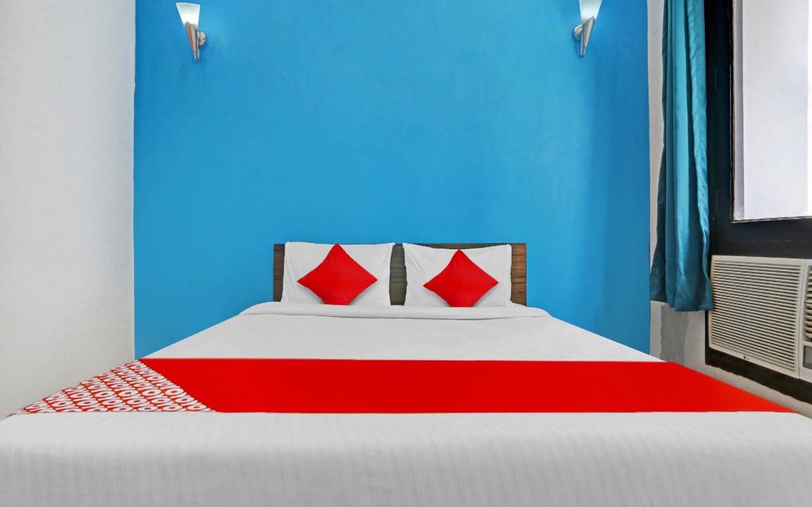 Photo of Bedroom in Sector 31