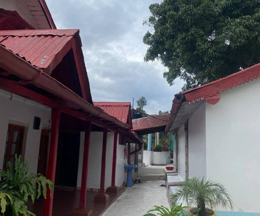 Photo of Buildings in Jeolikote