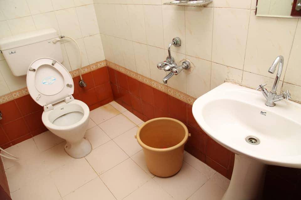 Photo of Bathroom in Kodaikanal