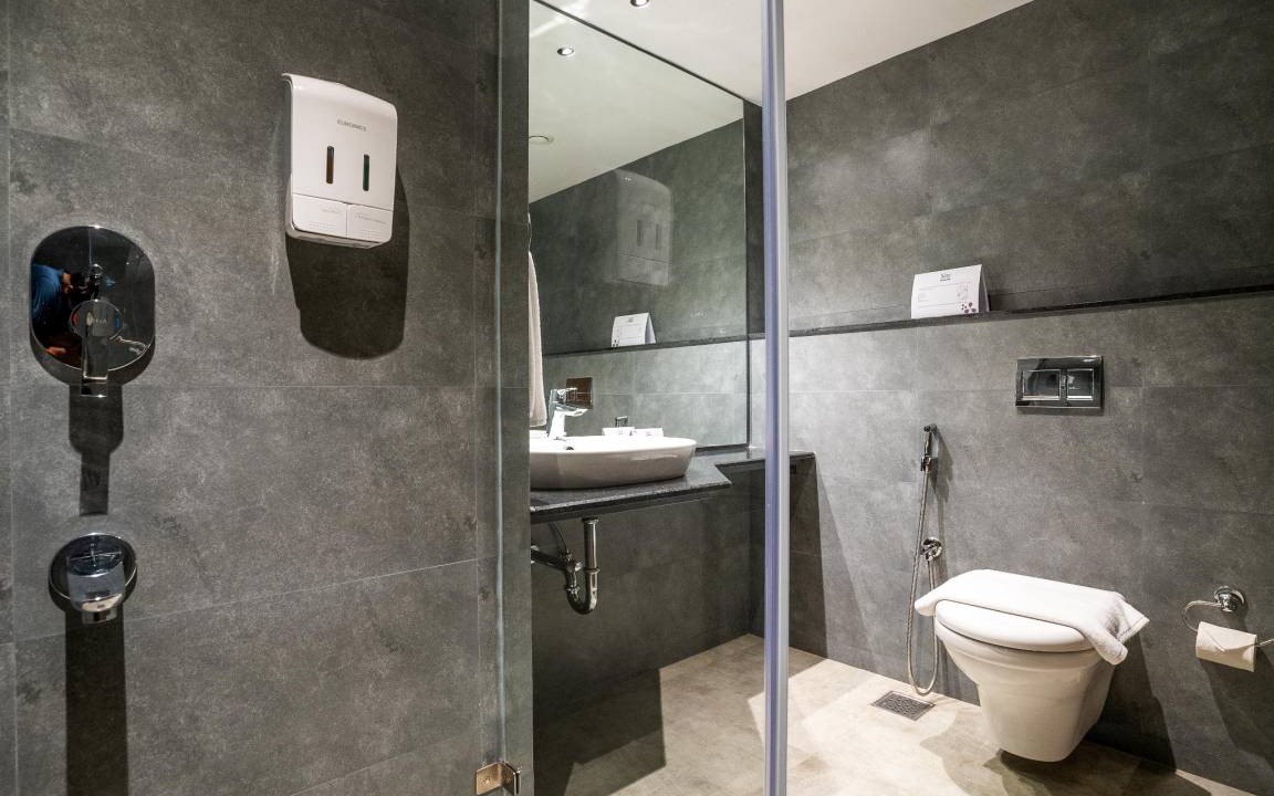 Photo of Bathroom in East Nada