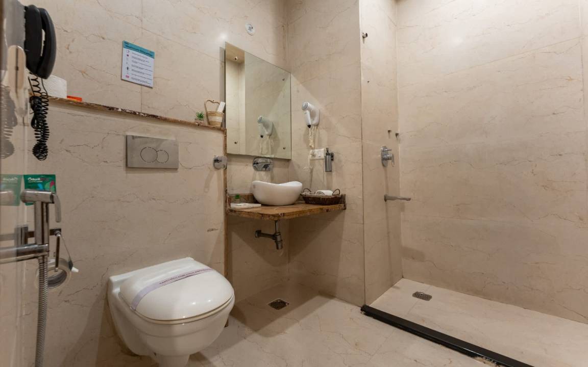 Photo of Bathroom in Tapovan