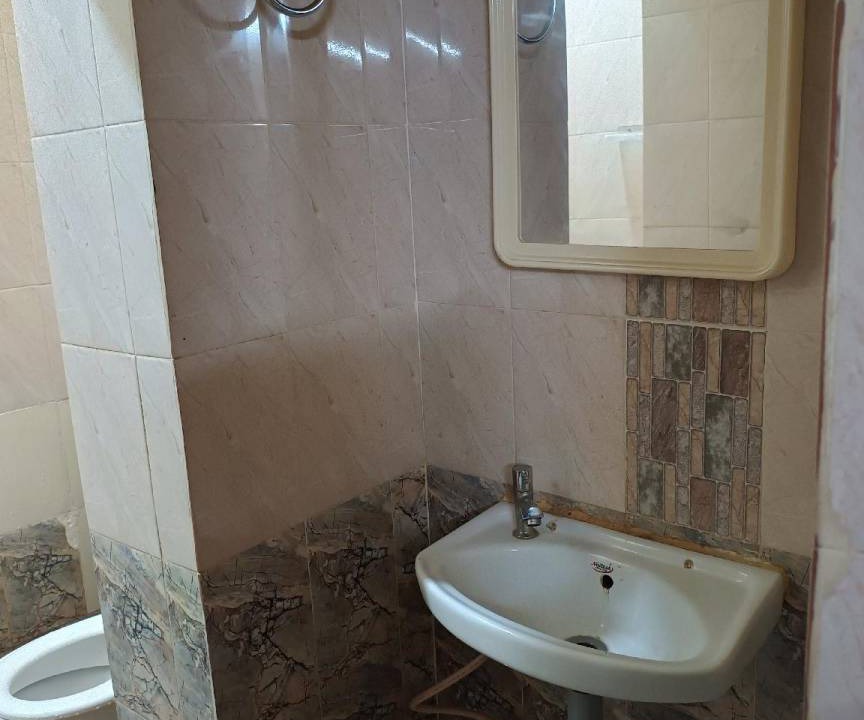 Photo of Bathroom in Palani