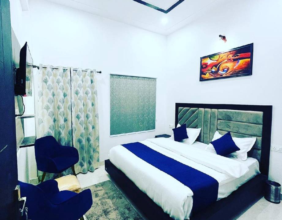 Photo of Bedroom in Haldwani