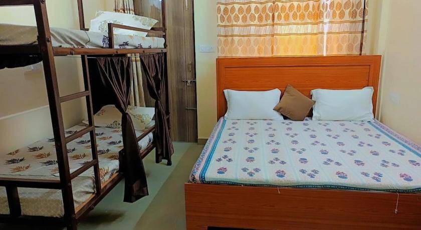 Photo of Bedroom in Mukteshwar