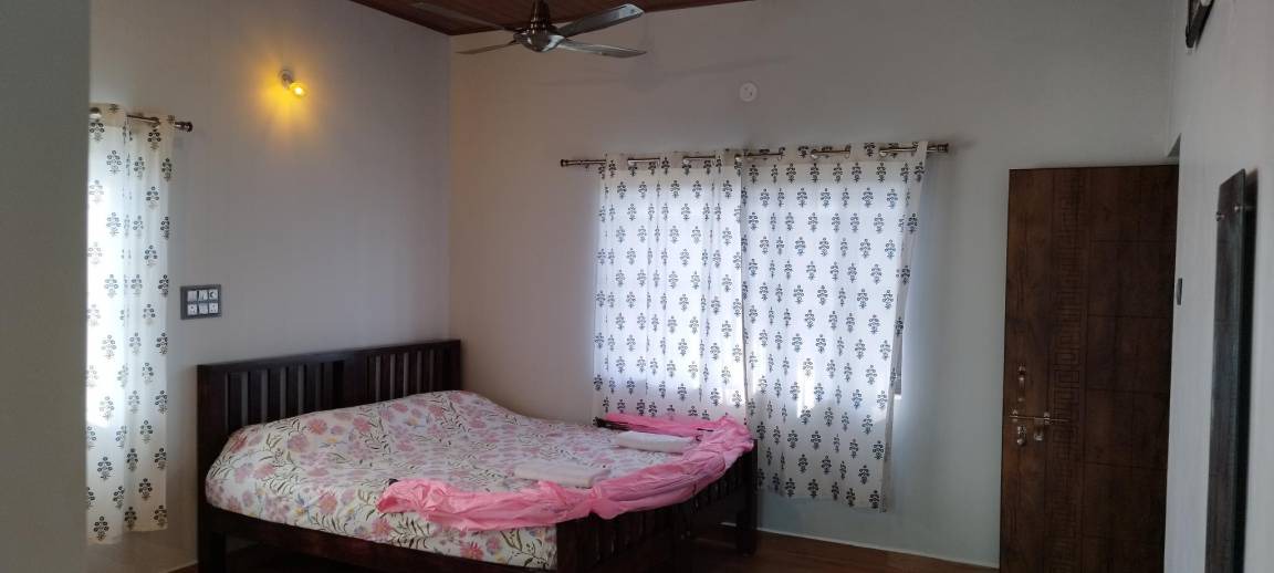 Photo of Bedroom in Hireguthi
