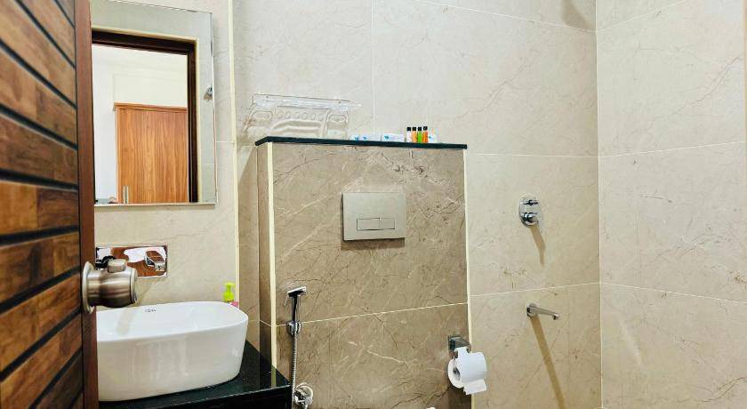 Photo of Bathroom in BTM Layout